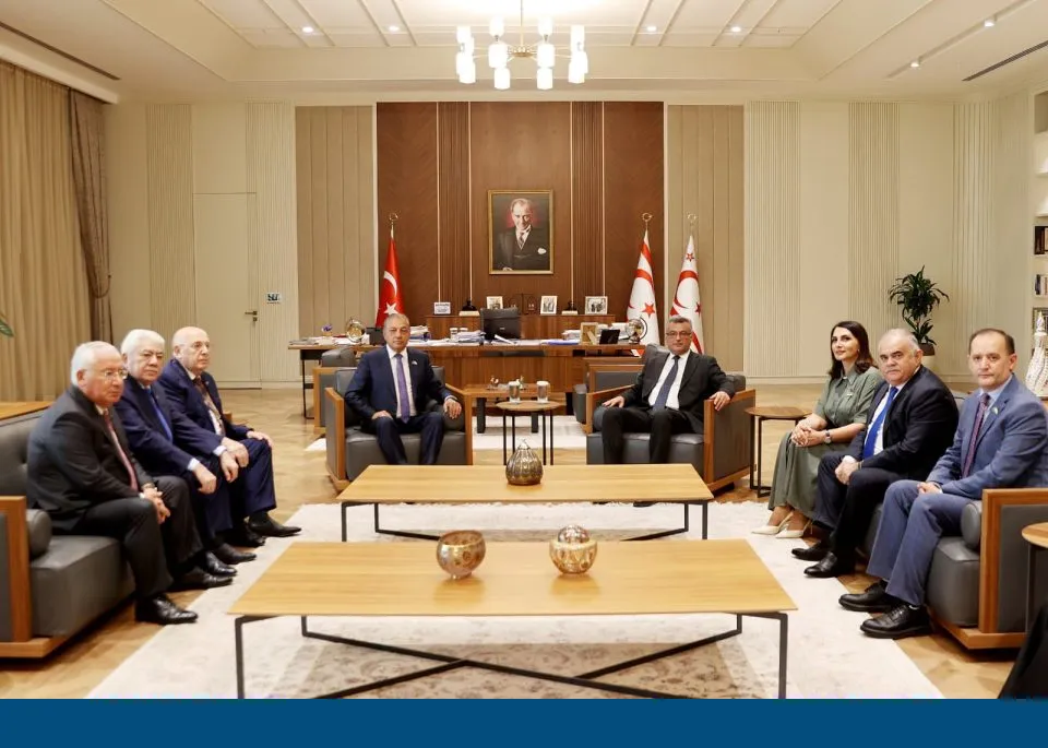 Cumhurbaşkanı Erhürman, Azerbaycan Dostluk Grubu Başkanları ve heyetlerini kabul etti
