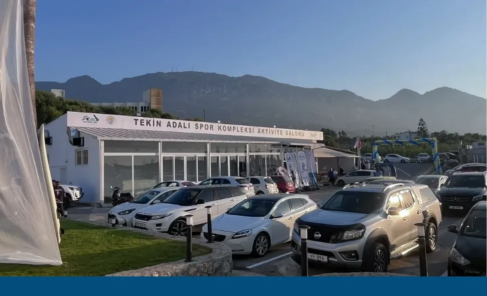 Lapta'da Tekin Adalı Spor Kompleksi hizmete açıldı